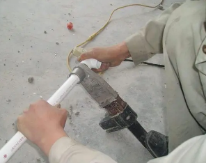 灵山漏水维修电话